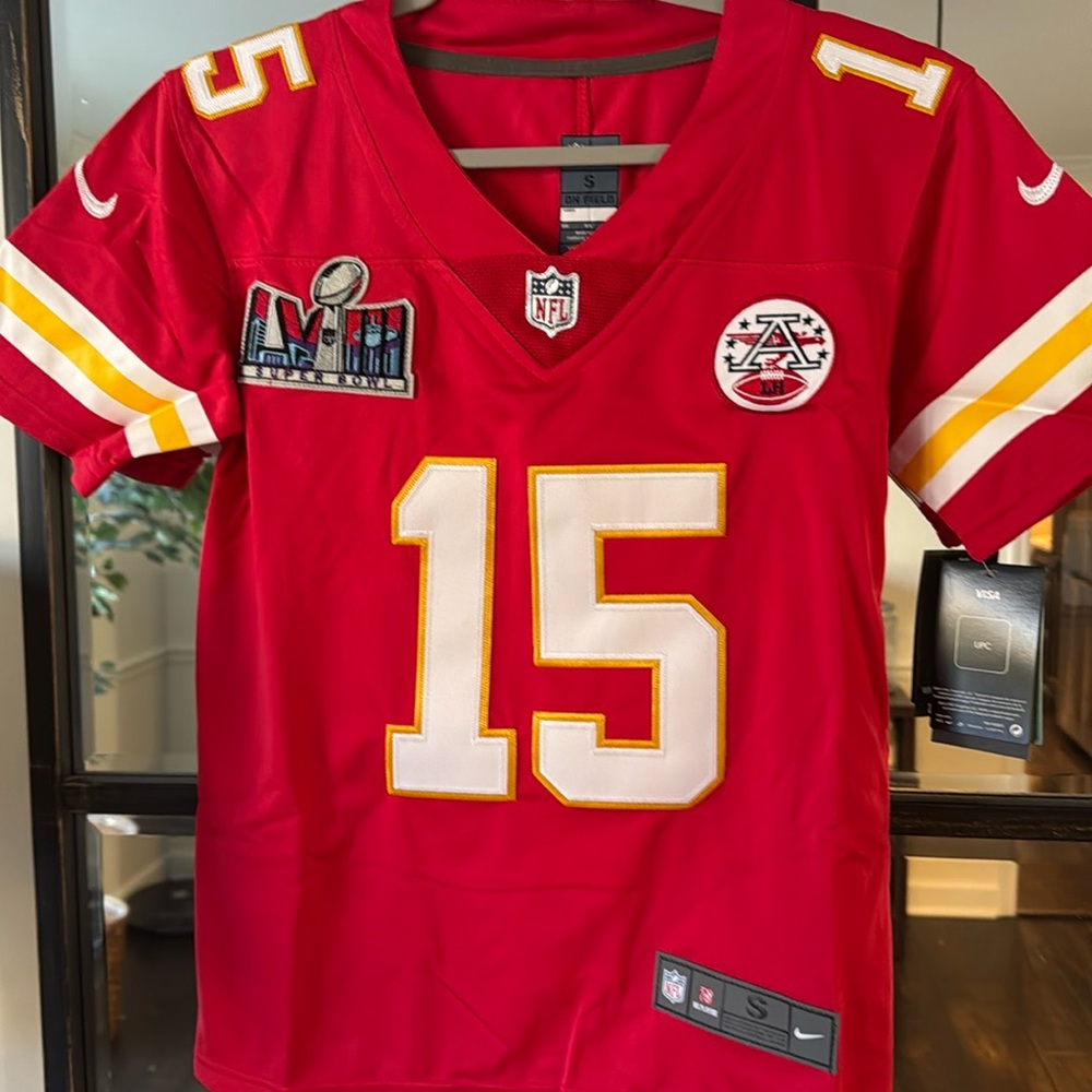Kansas City Chiefs MAHOMES football jersey 
NFL Players football jersey